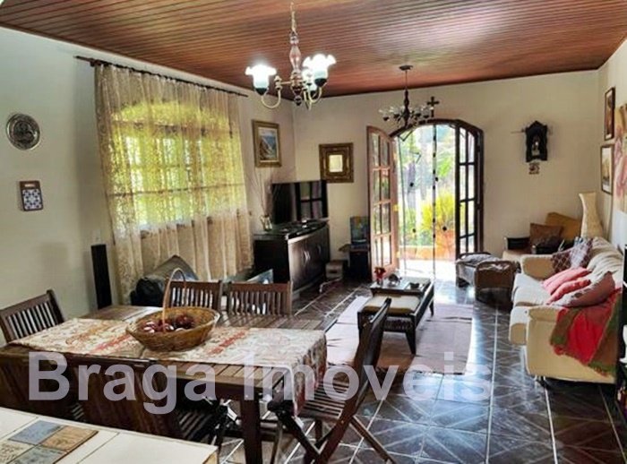 Sala de estar e jantar integrada c/cozinha