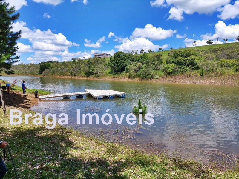 Pier - represa de Itupararanga